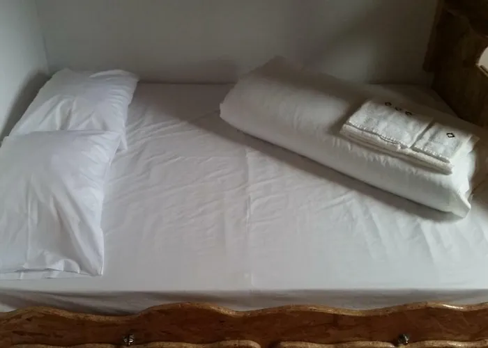 Host O Morro Castelo Branco (Faial)