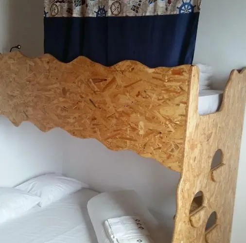 Host O Morro אכסניה Castelo Branco (Faial)