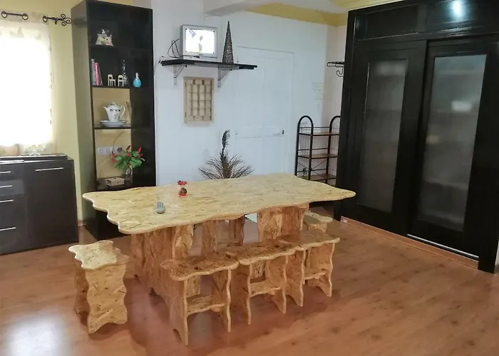 Host O Morro אכסניה Castelo Branco (Faial)